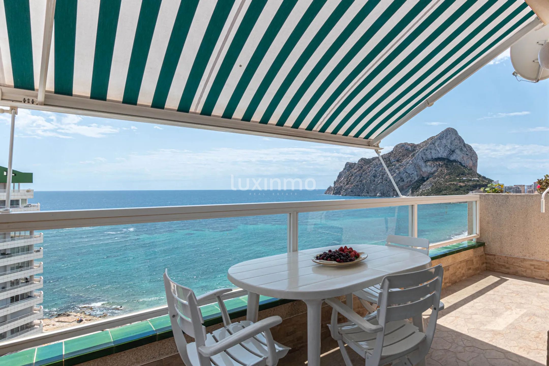 Apartment in Calp with sea views near Audrey's Restaurant
